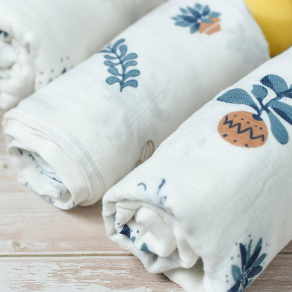 BabyStudio Succulents Bamboo Swaddle