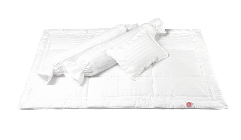 Zyji - Luxury White Baby Bedding 7 Pc Set (Wooden Crib)